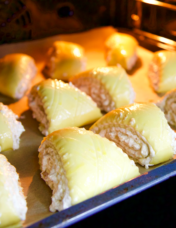 Как приготовить рецепт Армянское слоеное печенье с орехом Гата